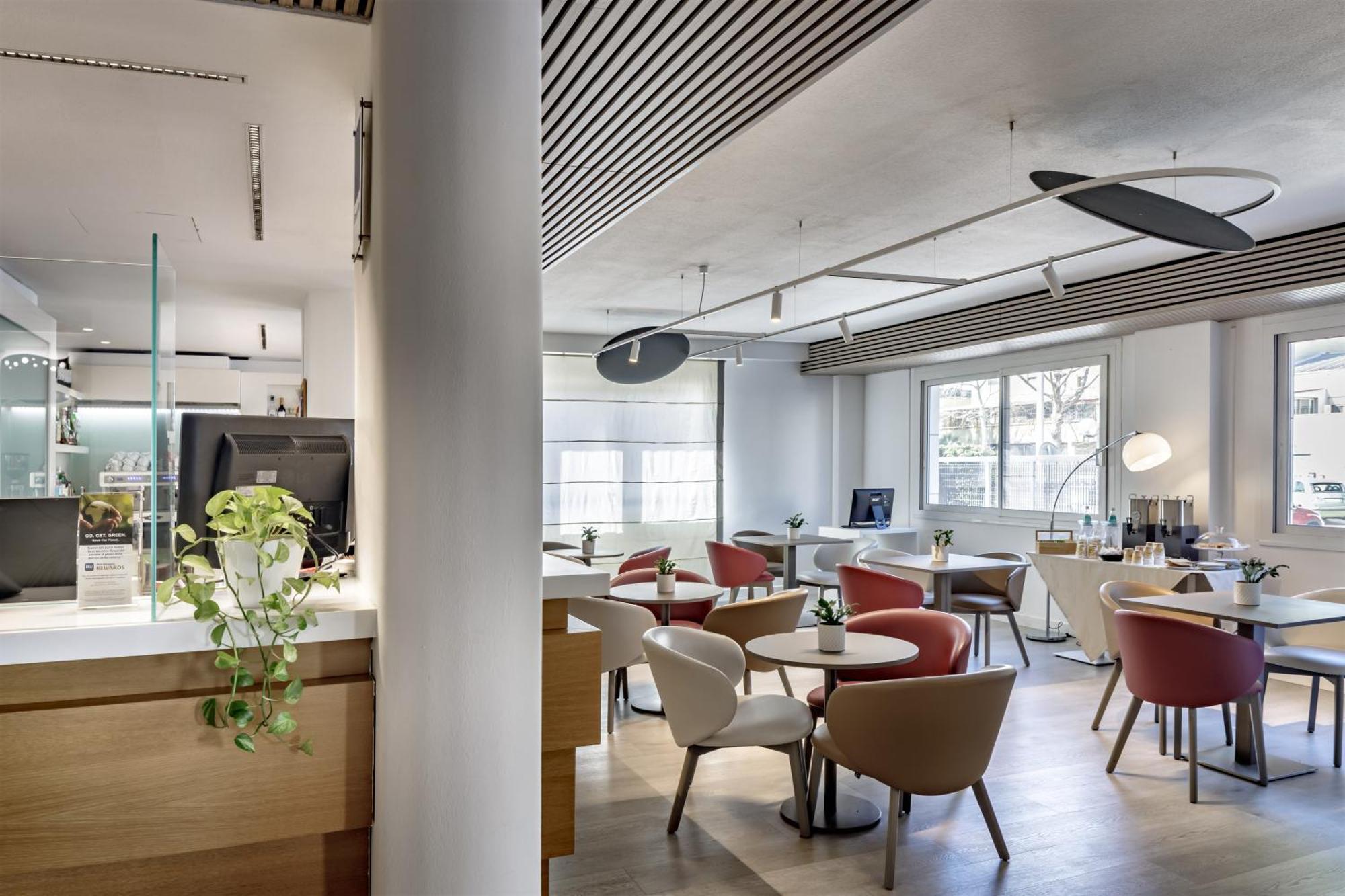 Best Western Hotel Residence Italia Quartu SantʼElena Εξωτερικό φωτογραφία